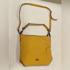 Coach F31507 Abby Duffle Mustard Yellow Gold Pebbled Leather Shoulder handbag